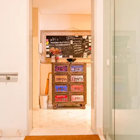 Апартаменты The Bonsai - Glamorous Chiado Лиссабон