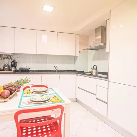 The Bonsai - Glamorous Chiado Апартаменты Лиссабон