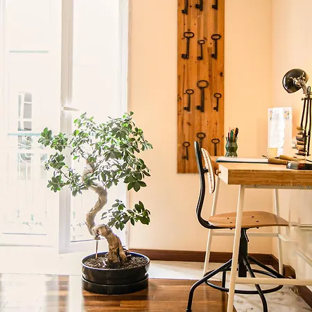 The Bonsai - Glamorous Chiado Апартаменты Лиссабон