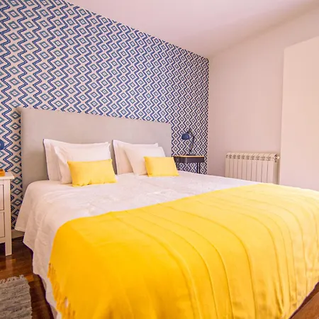 The Bonsai - Glamorous Chiado