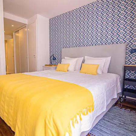Apartment The Bonsai - Glamorous Chiado Lisbon